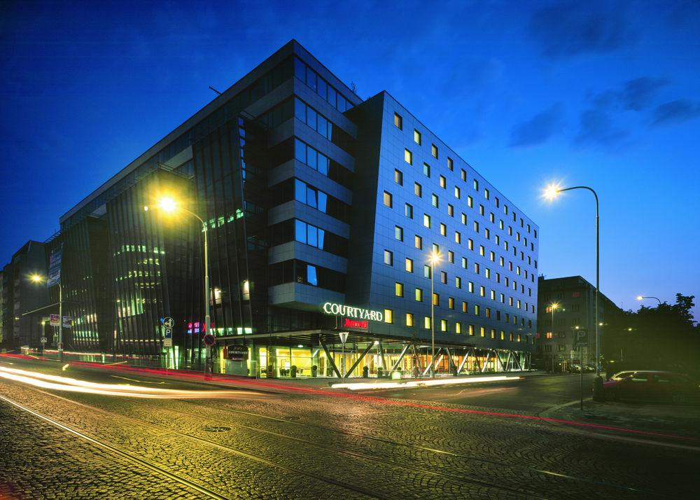 Courtyard By Marriott Prague City Exterior foto